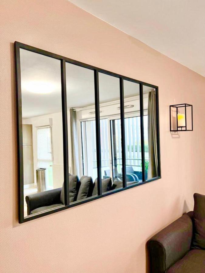 L'Atelier Chic - Wifi Fibre - Parking Privee - Balcon - Netflix Lägenhet Lanester Exteriör bild