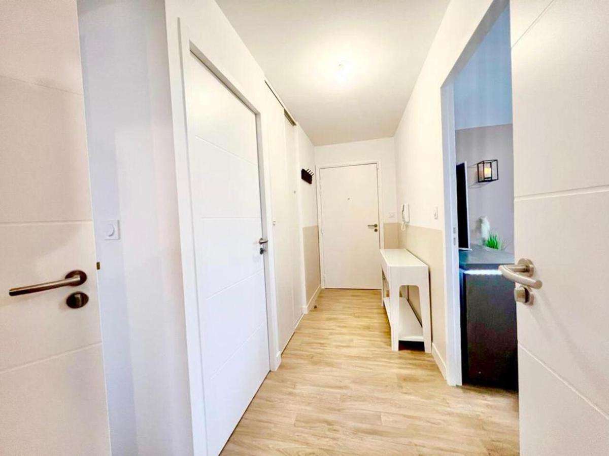 L'Atelier Chic - Wifi Fibre - Parking Privee - Balcon - Netflix Lägenhet Lanester Exteriör bild